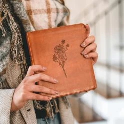 ESV Journaling Bible – Sierra Theme -Books-Bible 204 0211 3