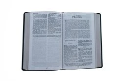 KJV, Reference Bible, Personal Size Giant Print, Black Bonded Leather -Books-Bible 206 0740 3