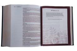 NIV, Our Family Story Bible, Leathersoft Over Board, Navy, -Books-Bible 210 0469 4 1