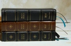 NKJV Compact Bible, MacLaren Series, Genuine Leather Black -Books-Bible 211 0241 4