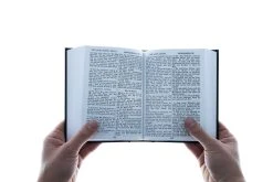 English/German New Testament 4 3/4 X 6 1/4 X 1 5/8 -Hardcover 7 English/German New Testament 4 3/4 X 6 1/4 X 1 5/8 -Hardcover -Books-Bible 215 0018 3